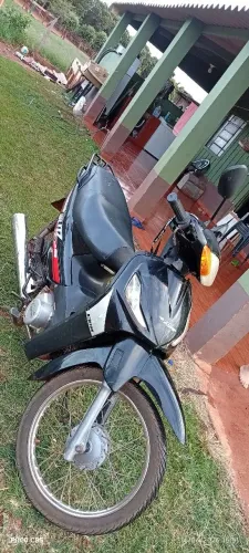 Vendo moto do Paraguay 
