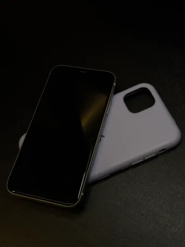 iPhone 11 Branco excelente estado de conservação