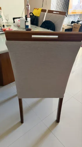 Conjunto de cadeiras para mesa