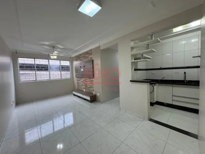 Lindo Apartamento com 3 quartos a 400 mts da av Cerro Azul