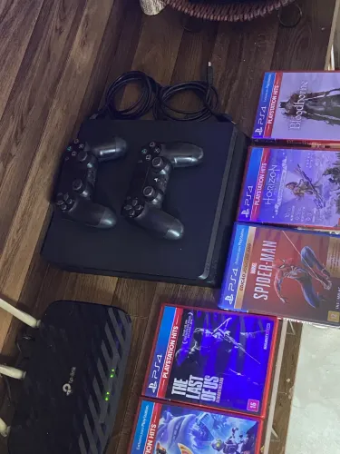 Ps4 - 5 jogos 1TB