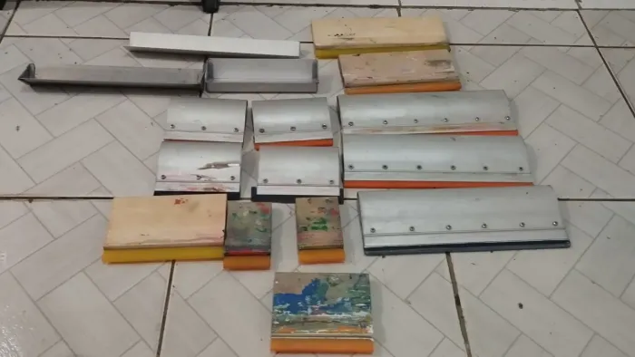 Rodo e calha para serigrafia 