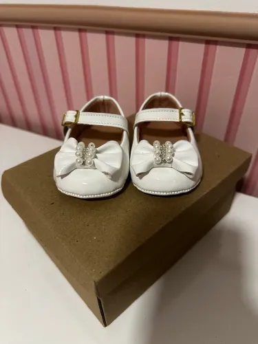 Sapato bebê menina