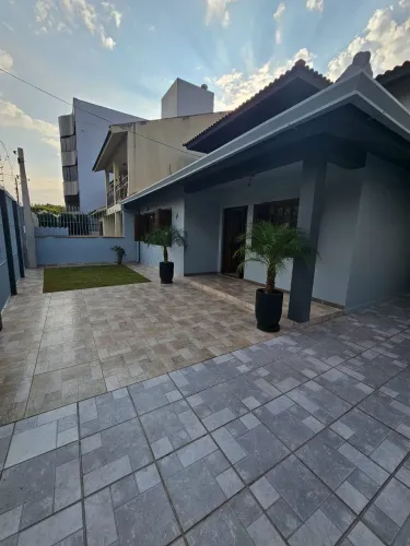 Locação Casa Resid. PORTO ALEGRE RS Brasil