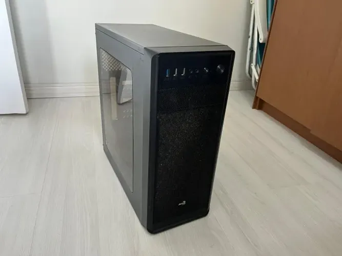 Gabinete Aerocool ATX