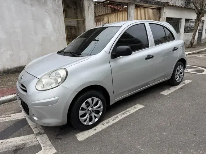 Nissan March 1.0 16V Flex Fuel 5P 2014
