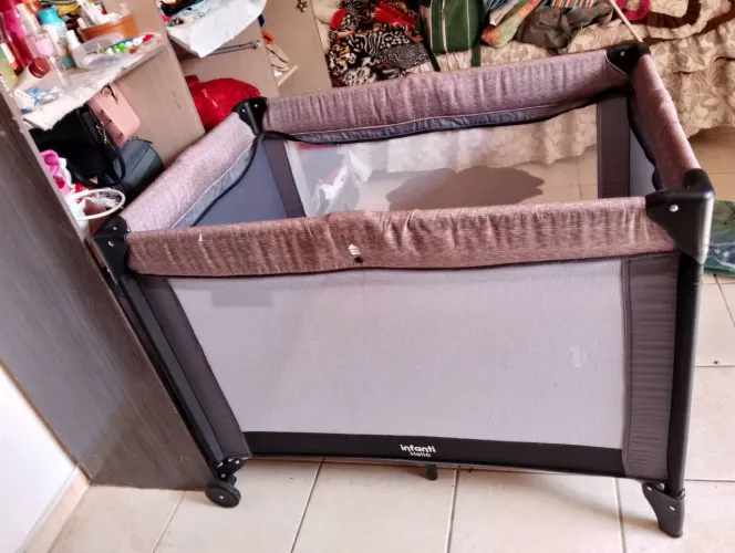 Desapegando do berço do meu bebê, que ele usou só até o 6 meses, bem conservado.