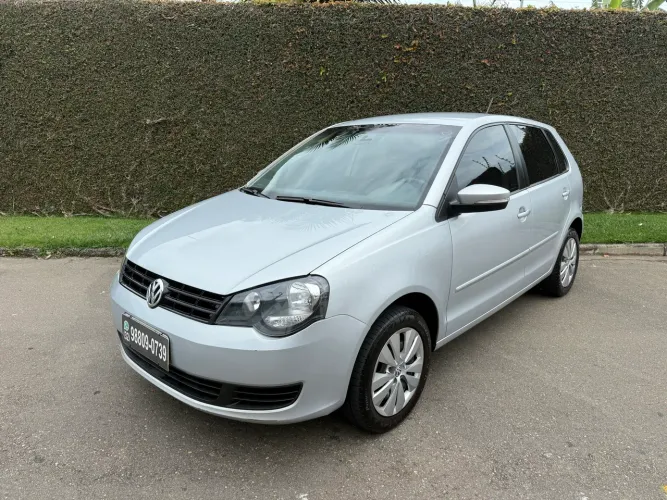 Volkswagen Polo 1.6 Mi/s.ouro 1.6 MI Tot.flex 8V 5P 2014