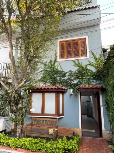 Casa de vila para venda e locação em Planalto Paulista com 3 quartos, sendo 1 suíte, 80m²