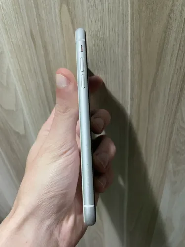 iPhone XR 64GB