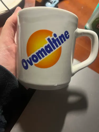 Caneca Ovomaltine