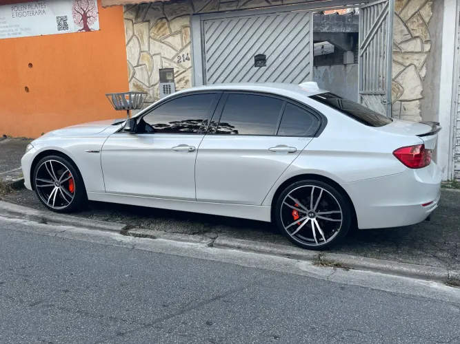 Aro 20 com pneus NOVOS R$ 6.000,00