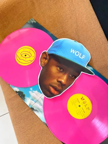 VINIL DUPLO TYLER THE CREATOR - WOLF + VINIL GRÁTIS
