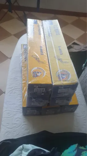 Vendo caixa de eletrodos 5kg gerdau(cada caixa 120 reais )