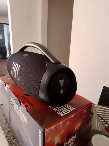 Vendo SOM JBL Boonbox 3 Novíssimo.