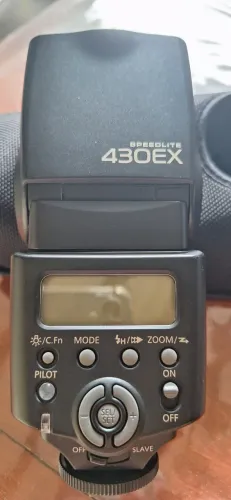 Flash - Canon Speedlite 430ex