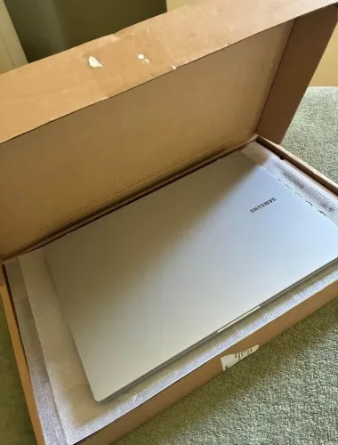 Samsung Galaxy Book Go
