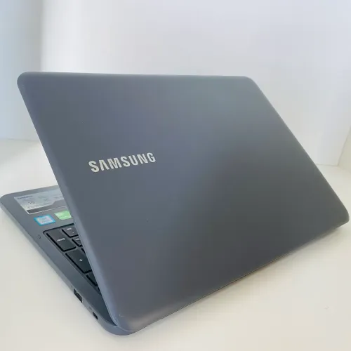 Notebook Samsung Expert NP350XAA Intel Core i7 - Acompanha Nota Fiscal e Acessórios