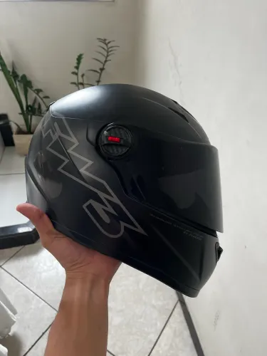 Capacete FW3 GT - Seminovo