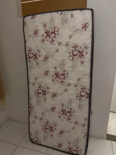 COLCHÃO SOLTEIRO (NOVO)