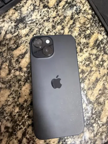 IPHONE 15 256gb 8 meses de uso todo original