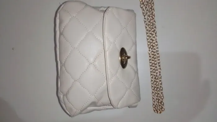 Bolsa de ombro bege feminina
