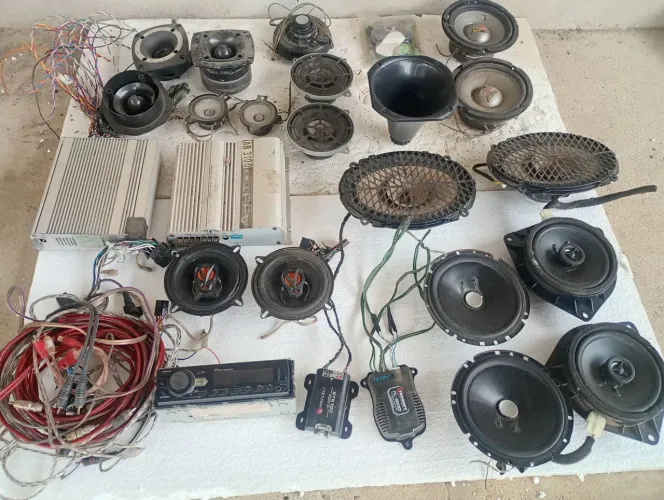 Vendo Equipamentos Aparelho de Som Automotivo Tudo Funcionando No Precinho