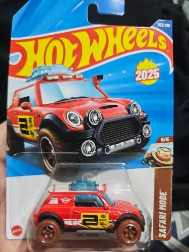 Hot Wheels LiL'Roar