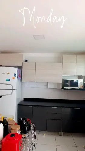 Armário de cozinha completo