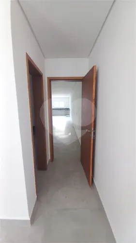Casa para alugar com 3 quartos, sendo 1 suíte, em Paraíso do Morumbi, São Paulo - SP