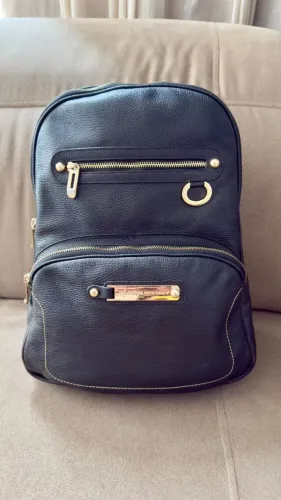 Mochila Jorge Bischoff em Couro Preto