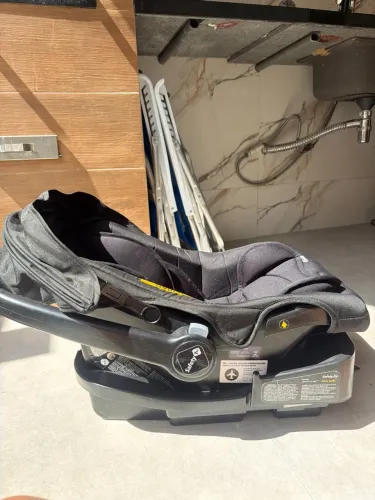 Cadeirinha auto para bebês até 2 anos