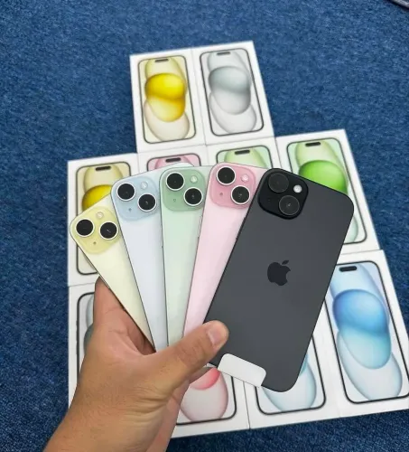 iPhone 15 128 GB NOVO 