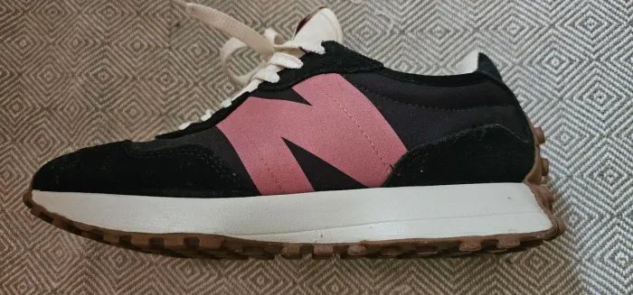 Tênis New Balance 327 feminino