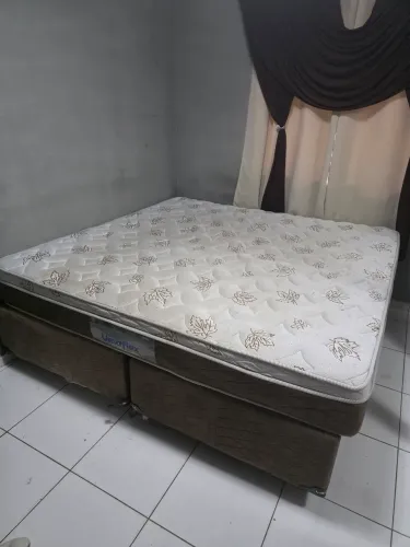 Cama King