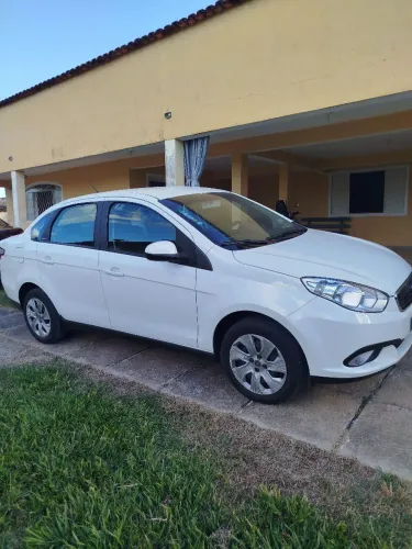 Fiat Grand Siena Attrac. 1.4 EVO F.flex 8V 2017