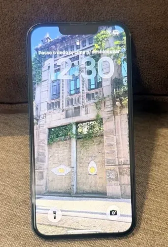 iPhone 13
