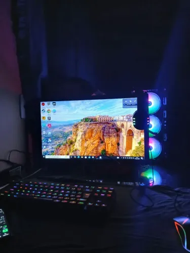 PC GAMER