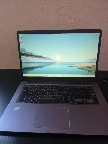 Notebook ASUS X510U | Intel Core i5 (7ª Ger) | 12GB RAM | SSD 225GB