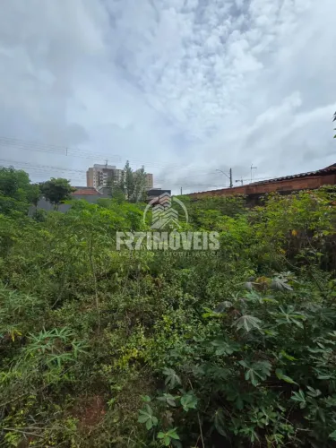 LOTE JARDIM IPÊ FUNDO COM SHOPPING PASSEIO DAS ÁGUAS - GOIÂNIA/GO