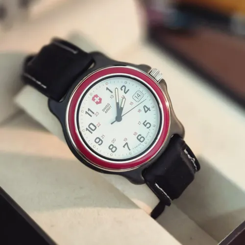 VICTORINOX | SWISS ARMY | FIELD WATCH
