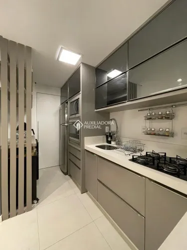 Casa em condomínio fechado com 2 suítes no Las Piedras Home Resort