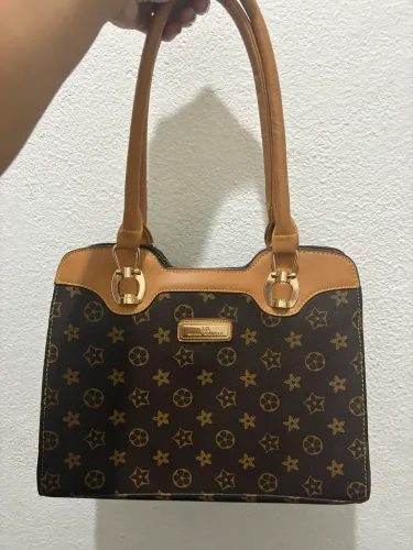 BOLSA DE OMBRO