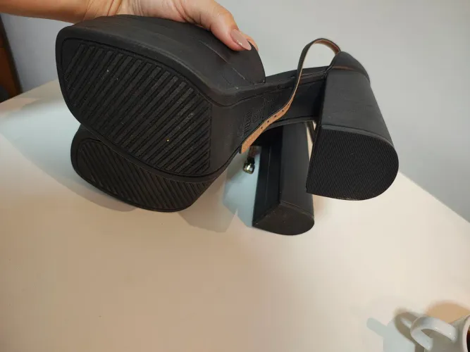 Sapato novo da Vizzano 