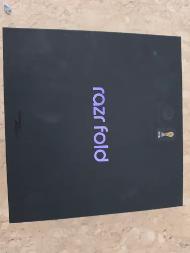 MOTO RAZR FOLD - 1T 