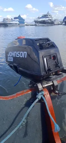 ? MOTOR DE POPA JOHNSON 3.3 HP - REVISADO E PRONTO PARA NAVEGAR