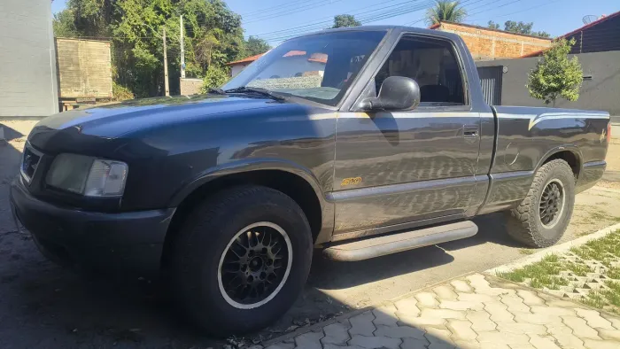 Chevrolet S10 Pick-up Std. 2.2 MPFI / EFI 1996