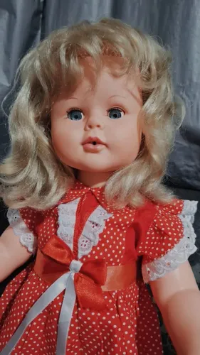 Boneca beijoca