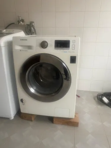 Máquina lava e seca Samsung (11/6 kg)