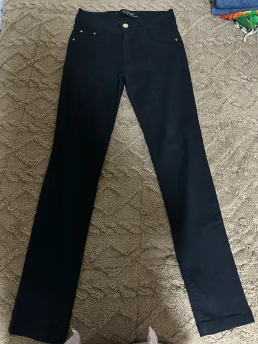 calça jeans preta 38